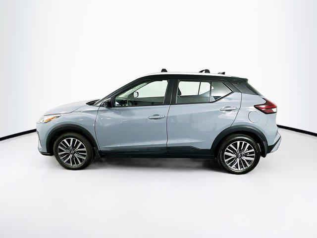 2022 nissan kicks sv