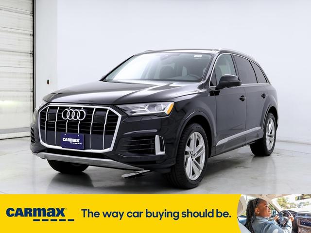 2022 audi q7 premium plus