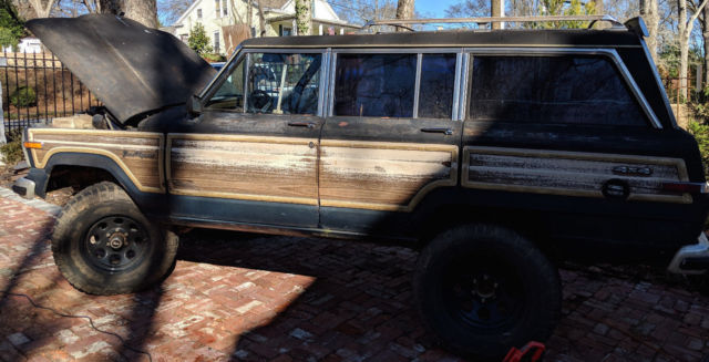1987 jeep grand wagoneer- 6 inch lift - deep night blue - great body