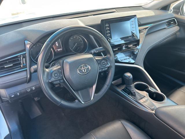 2023 toyota camry se