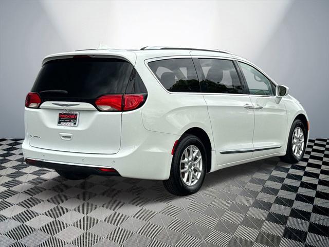 2020 chrysler pacifica touring l