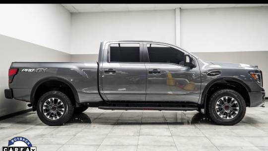 2023 Nissan Titan