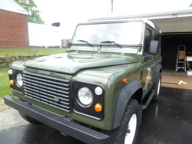 1993 land rover defender model 90 very low milage