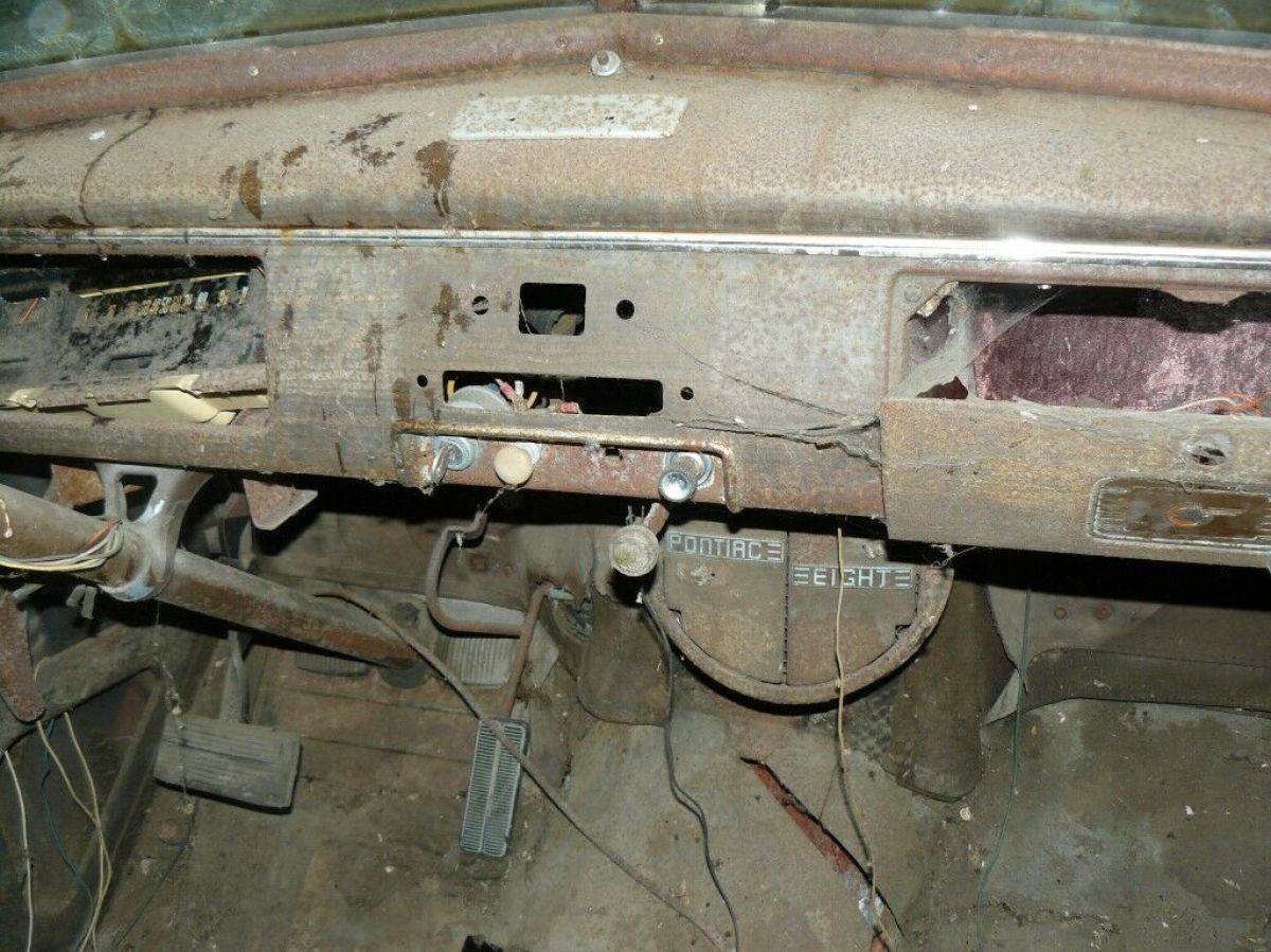 1939 pontiac 4 dr. sedan