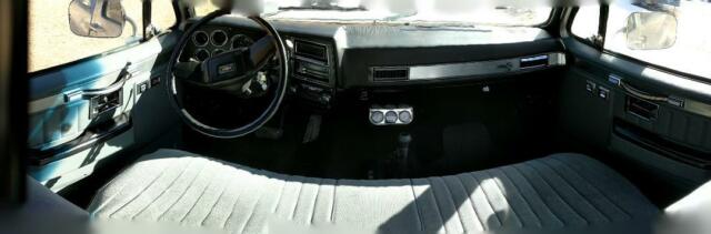 1982 k10 chevy silverado [new interior]