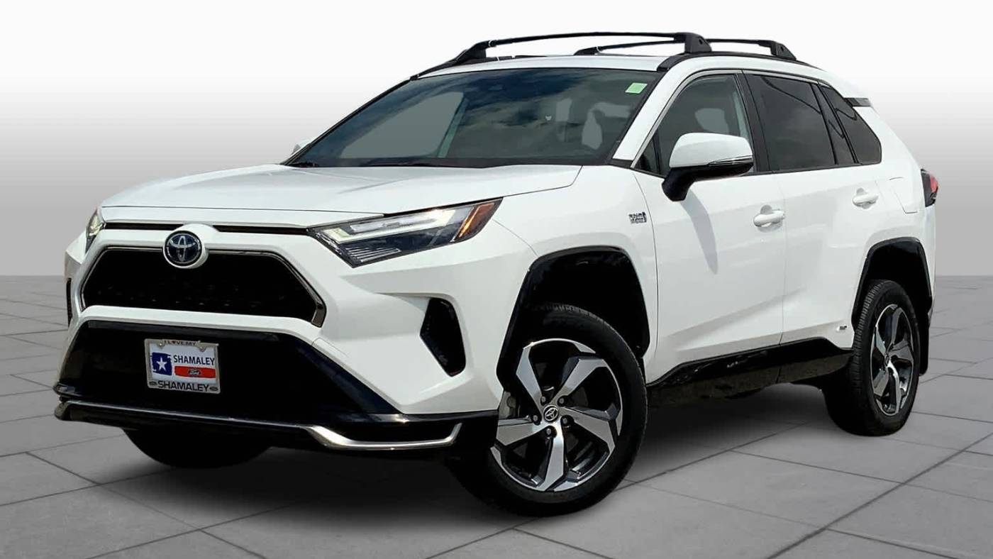 2022 toyota rav4 prime se