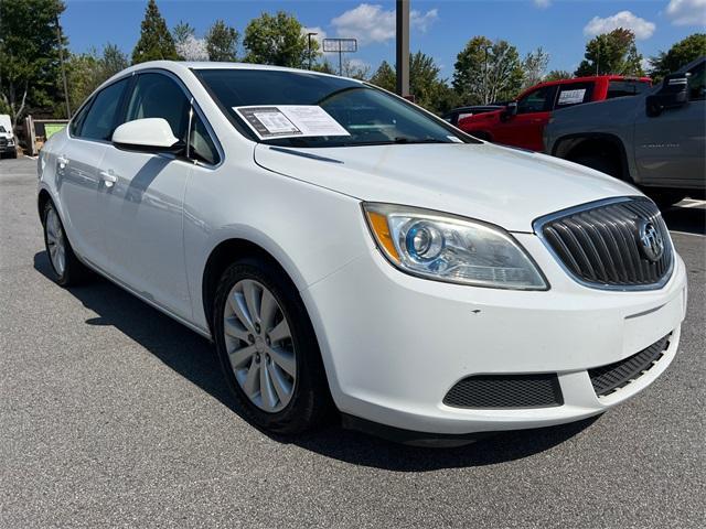 2016 buick verano base