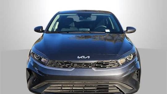2022 kia forte lxs
