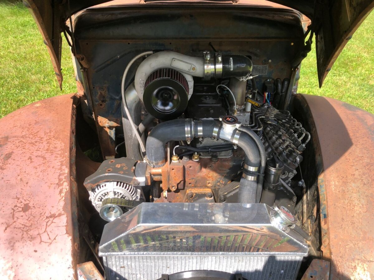 1940 f1 ford truck with a cummins 6bt diesel engine very well built