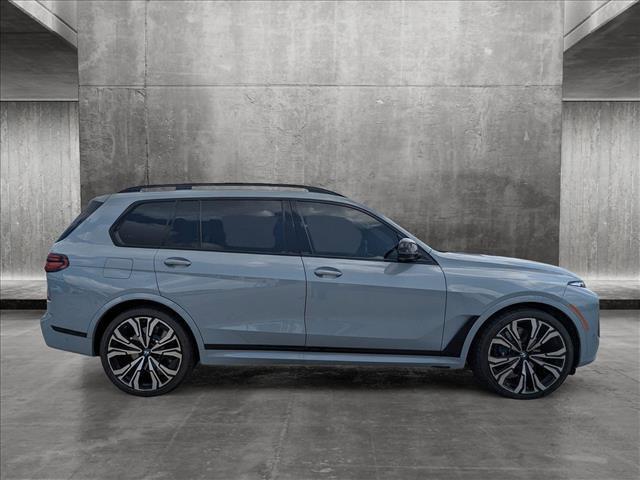 2025 bmw x7 m60i
