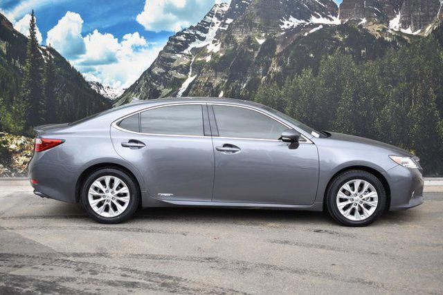 2013 lexus es 300h base