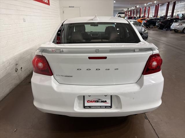 2012 dodge avenger se