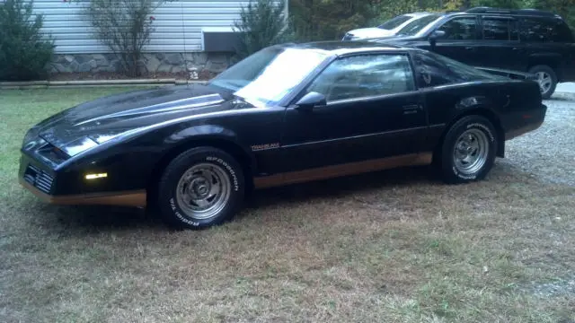 1982 pontiac firebird trans am (knight rider convertible) low miles for its age!