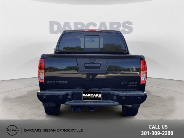 2021 nissan frontier sv