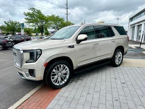 2021 gmc yukon slt in cementville, indiana