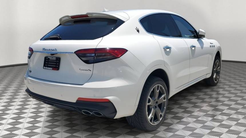 2023 maserati levante modena