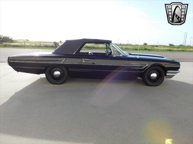 1965 ford thunderbird base