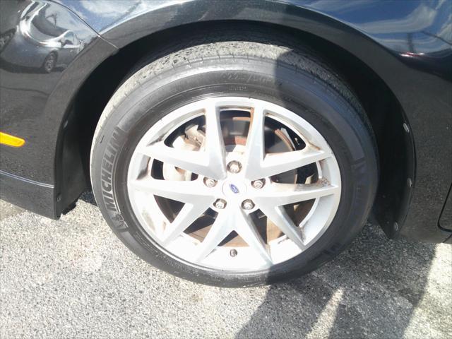 2010 ford fusion sel