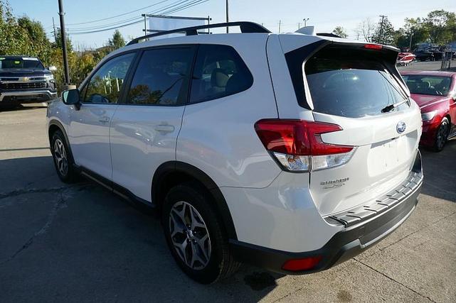 2021 subaru forester premium