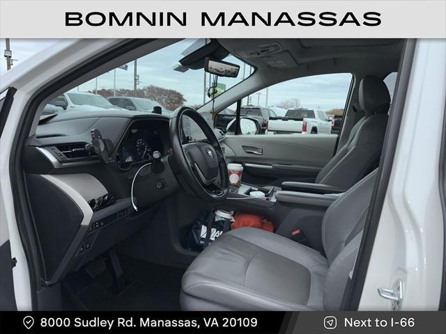 2021 toyota sienna limited 7-passenger