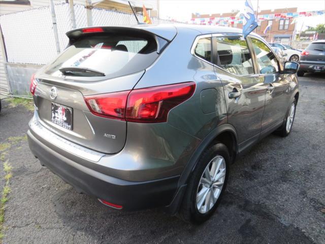 2017 nissan rogue sport s