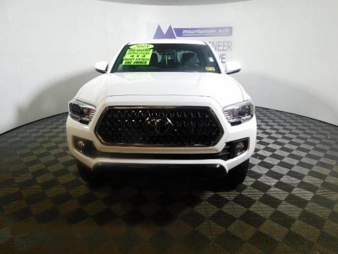 2018 toyota tacoma trd pro 4x4 trd pro 4dr double cab 5.0 ft sb 6m for sale in beckley, west virginia