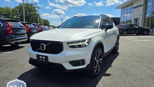 2021 volvo xc40 t5 r-design