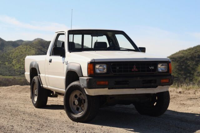 1991 mitsubishi mighty max 4x4 v6 manual