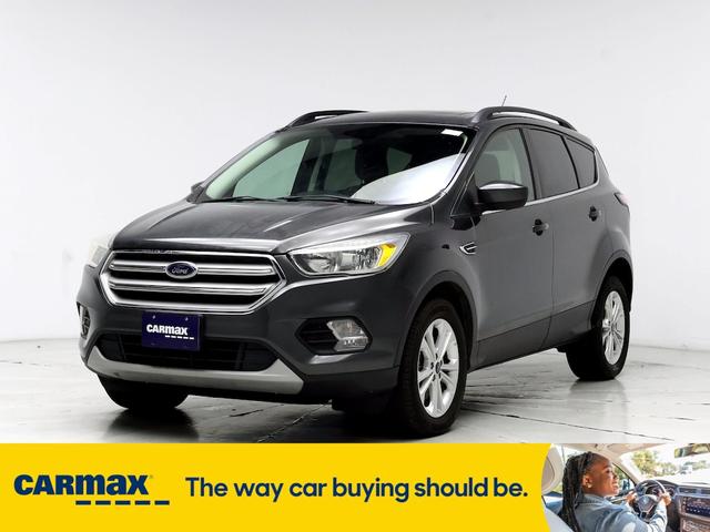 2018 ford escape se