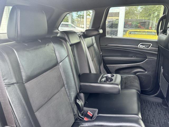 2021 jeep grand cherokee altitude