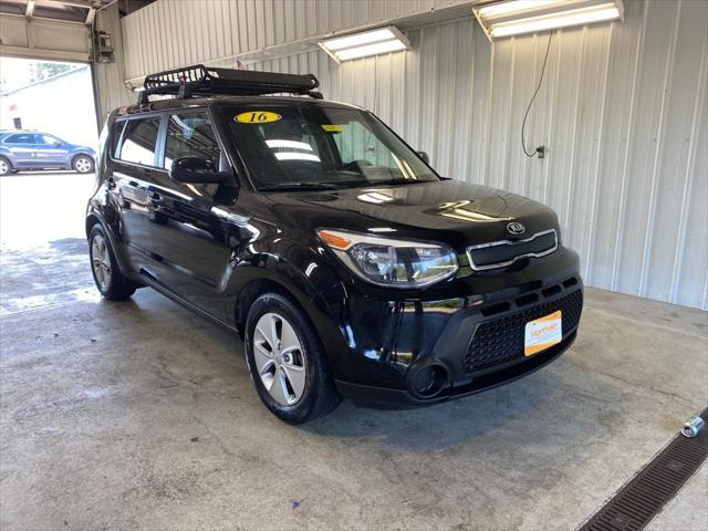 2016 kia soul base