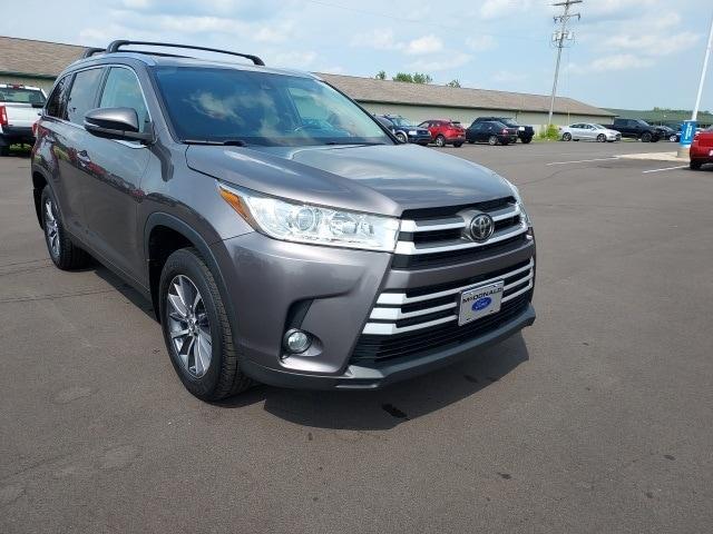 2019 toyota highlander xle