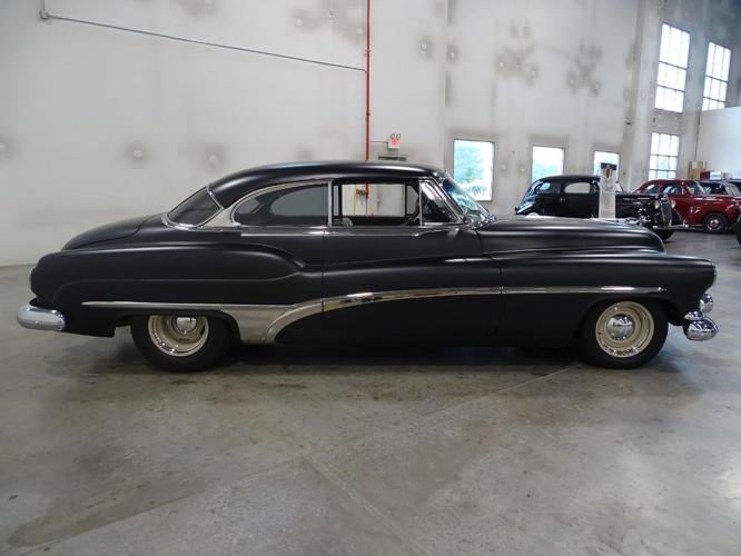 1951 buick roadmaster in o'fallon, illinois