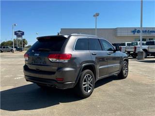 2019 Jeep Grand Cherokee laredo