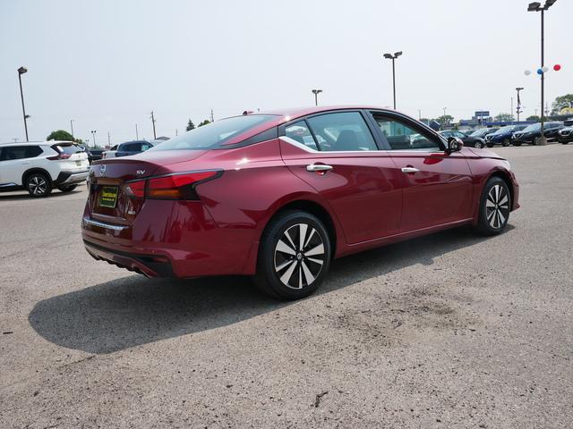 2021 nissan altima 2.5 sv