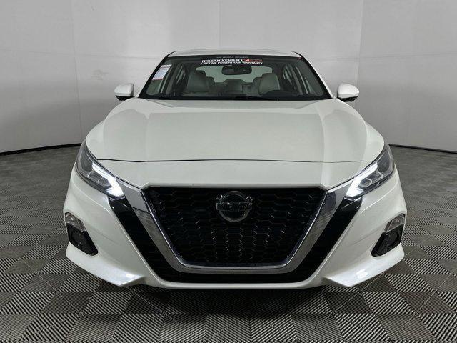 2020 nissan altima platinum fwd