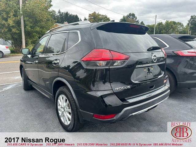 2017 nissan rogue sv