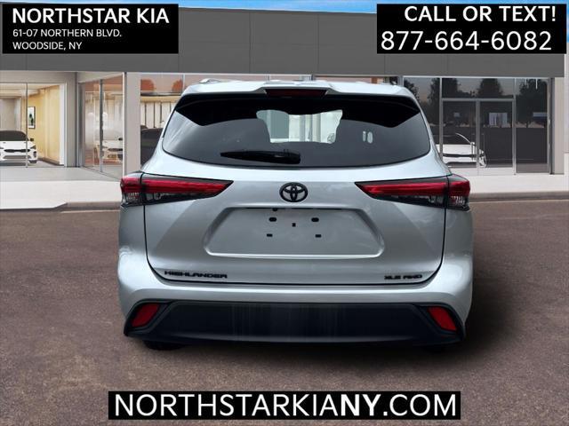 2021 toyota highlander xle