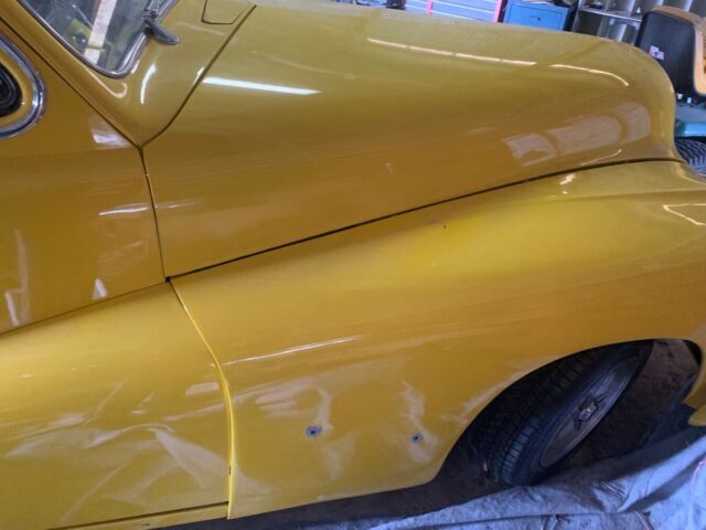 1946 oldsmobile model l yellow rwd automatic