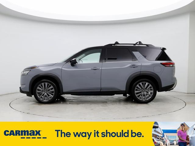 2023 nissan pathfinder sl
