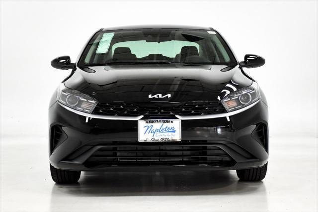 2023 kia forte lxs