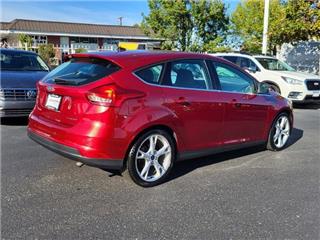 2016 Ford Focus (North America) titanium