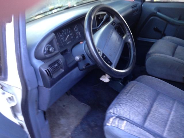 1994 ford aerostar xl