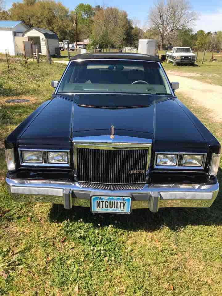 1989 lincoln town car sedan black rwd automatic signature