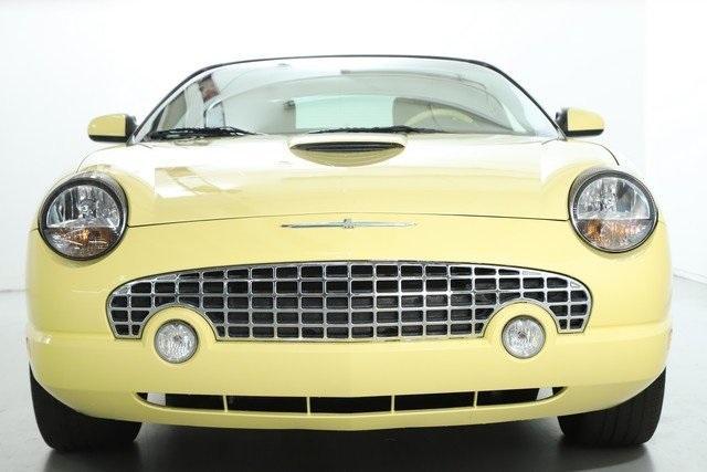 2002 ford thunderbird premium