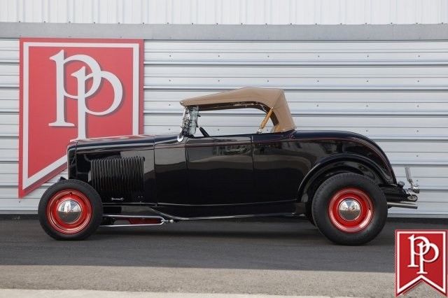 1932 ford roadster 6013 miles black