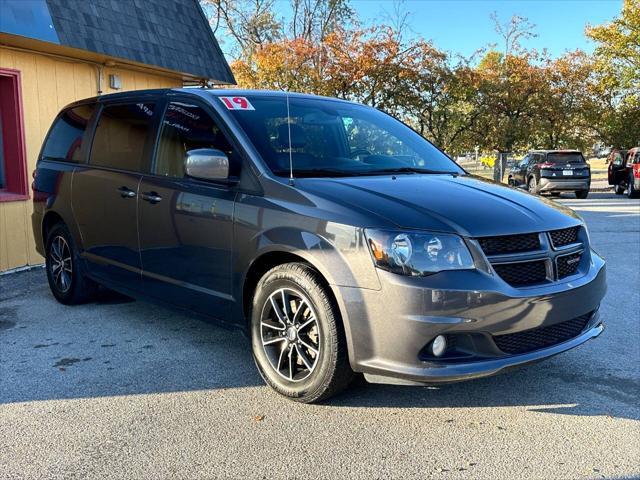 2019 dodge grand caravan gt