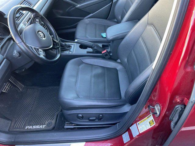 2017 volkswagen passat 1.8t r-line w/comfort