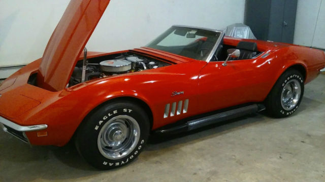 1969 chevrolet corvette convertible 2-door 350hp 350 c.i. 4 speed l46