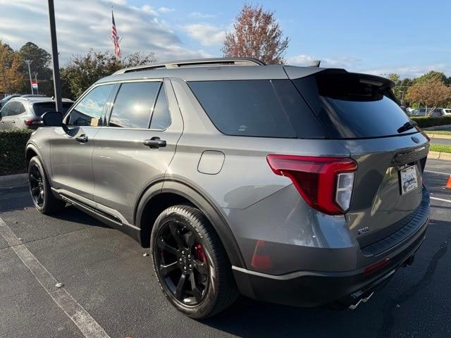 2023 ford explorer st